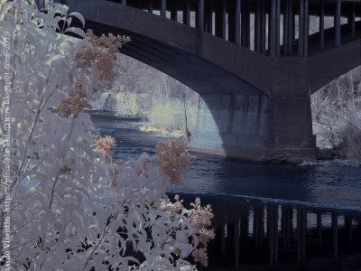 Scorcio del Ponte della Vittoria all'infrarosso