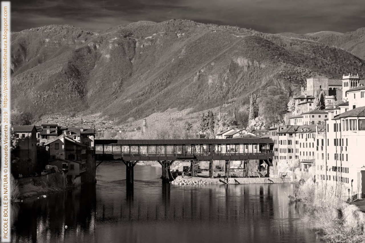 Ponte Vecchio di Bassano all'infrarosso