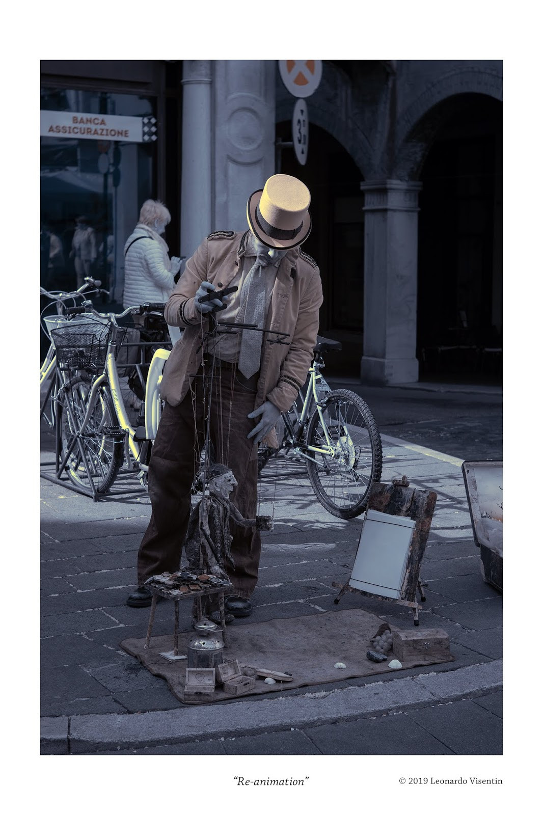 Artista di strada all'infrarosso