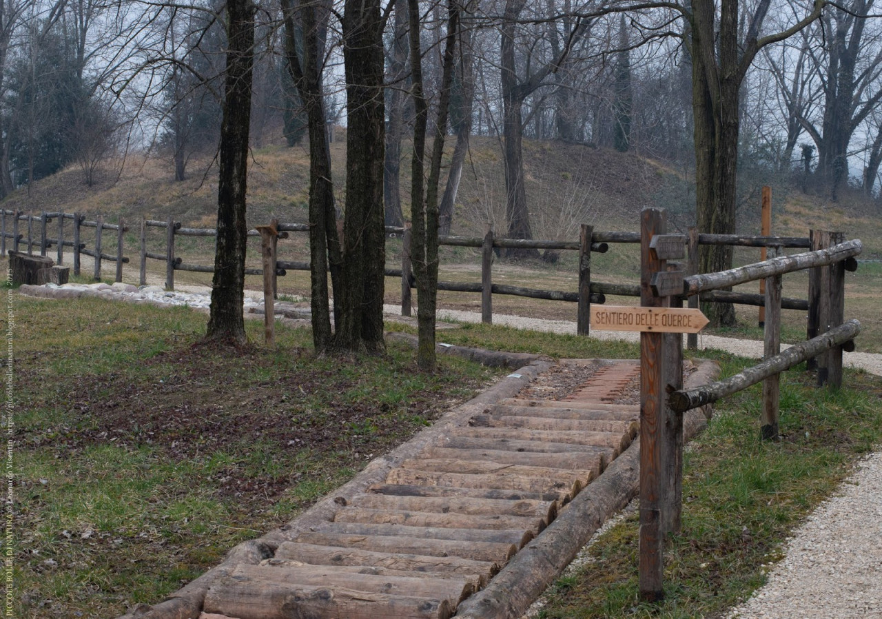 Percorso natura a piedi scalzi